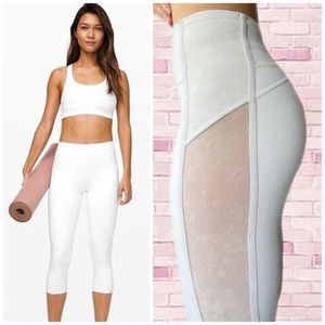 Lululemon white wunder under leggings cropped
